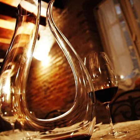 Del Feudo & Restaurant 카스텔베트로
