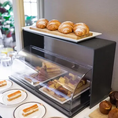 Del Feudo & Restaurant 4*