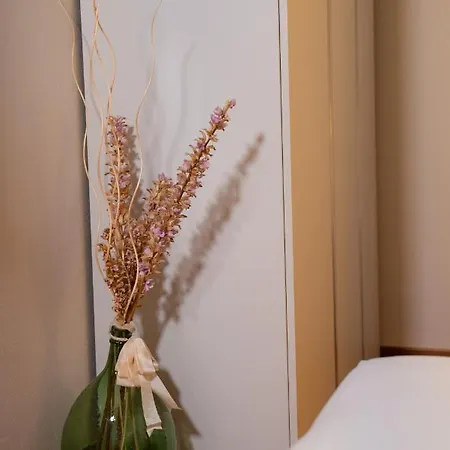 Del Feudo & Restaurant 카스텔베트로