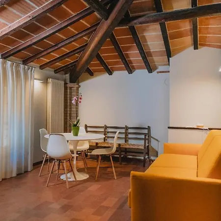 Del Feudo & Restaurant Oda ve Kahvaltı Castelvetro di Modena