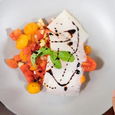 Del Feudo & Restaurant 4* カステルヴェトロ・ディ・モーデナ