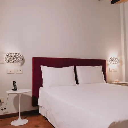 Del Feudo & Restaurant Oda ve Kahvaltı 4*