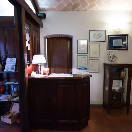 Del Feudo & Restaurant ベッド・アンド・ブレックファスト